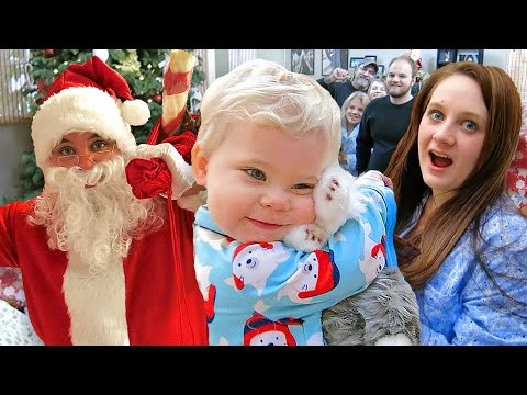 SANTA CAUGHT ON CAMERA! | Daily Bumps Christmas Spectacular 2014