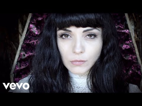 Mon Laferte - Tu Falta De Querer