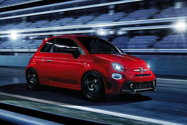 Abarth To Heat Up Geneva With 595 Pista And 695 Yamaha XSR Limited Edition Models