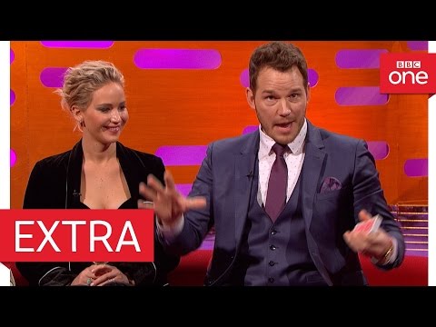 Chris Pratt's epic card trick fail - The Graham Norton Show 2016 | Extra - BBC One