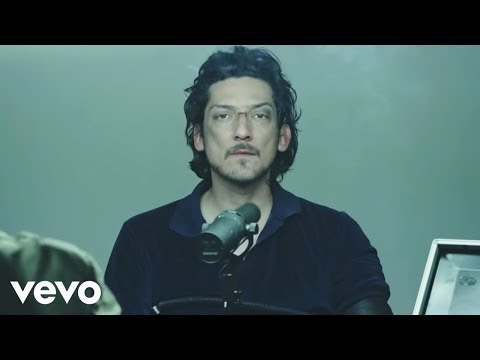 León Larregui - Souvenir