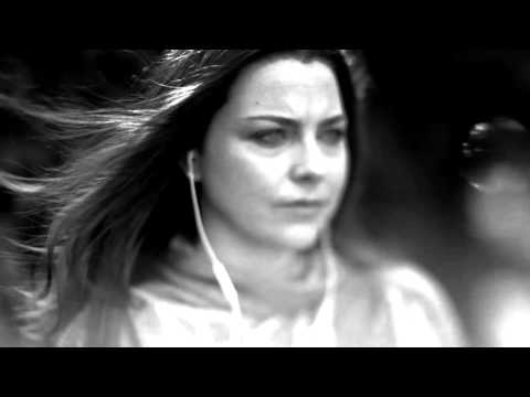 AMY LEE - "With or Without You" by U2