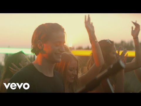 Kygo - Firestone ft. Conrad Sewell