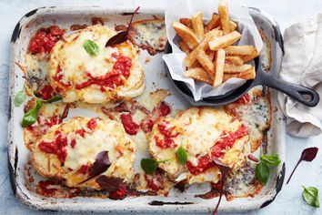 Meat-free cauliflower parmigiana