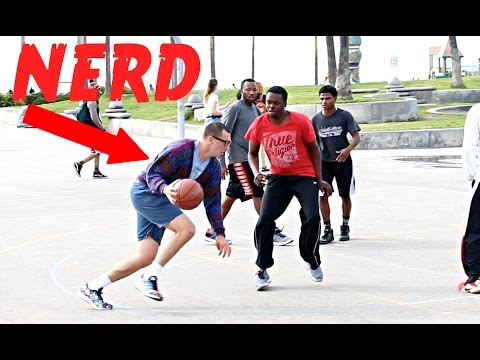 NERD PLAYS BASKETBALL AT VENICE BEACH!!