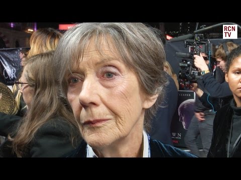 Eileen Atkins Interview The Crown Netflix Premiere