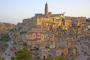 Sasso Barisano, topped by Matera's cathedral.