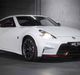 Nissan has slashed the price of its 370Z sports car.