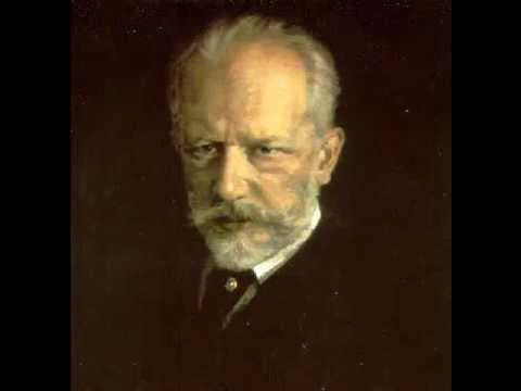 Tchaikovsky - 1812 Overture (Full with Cannons)