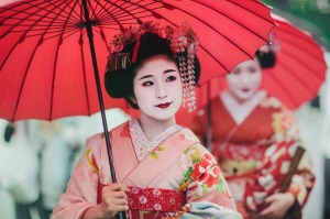 Maiko girls, Geisha apprentices, Kyoto, Japan.
