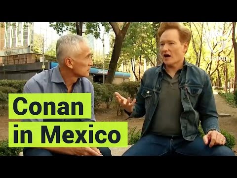 Conan O'Brien Tells Jorge Ramos How Mexicans Refused to Give Him a Single Peso for the Border Wall