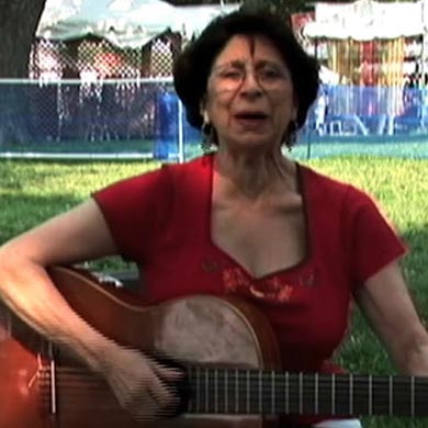 "Los Vecinos" by Suni Paz from Alerta Sings and Songs for the Playground/ Canciones Para el Recreo