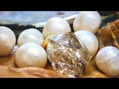 REAL DIAMOND & PEARLS FOUND IN OYSTER....IN TOTAL SHOCK!!