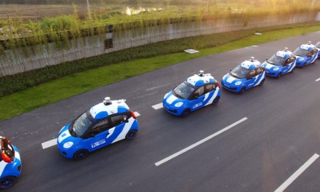 A fleet of vehicles equipped with Baidu’s autonomous driving technologies undergo road testing in Wuzhen, Zhejiang province, China.  Photo: Reuters/Baidu