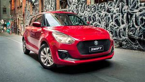 2017 Suzuki Swift GL.