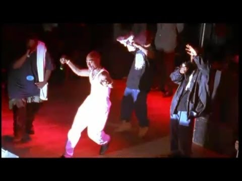 Tupac - Hit 'Em Up (Live at the House of Blues)