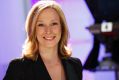 7.30 host Leigh Sales and other high-profile staff could have their salaries disclosed under the deal.