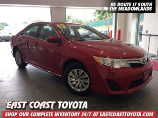 2013 TOYOTA CAMRY LE