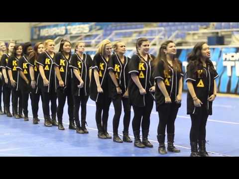 Kappa Delta & Alpha Phi Alpha Flip Flop Stroll Off 2016