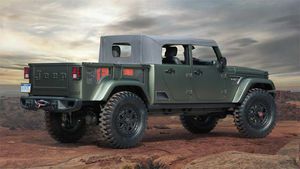 Jeep previewed the Wrangler ute with the Crew Chief concept.