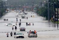 storm-harvey-texas-lashed-with-unprecedented-rain