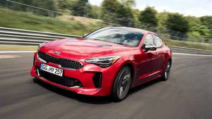 2018 Kia Stinger.