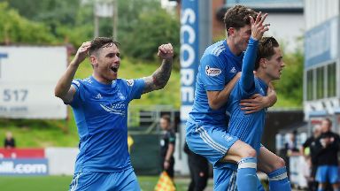 Aberdeen celebrated at Firhill against Partick Thistle.