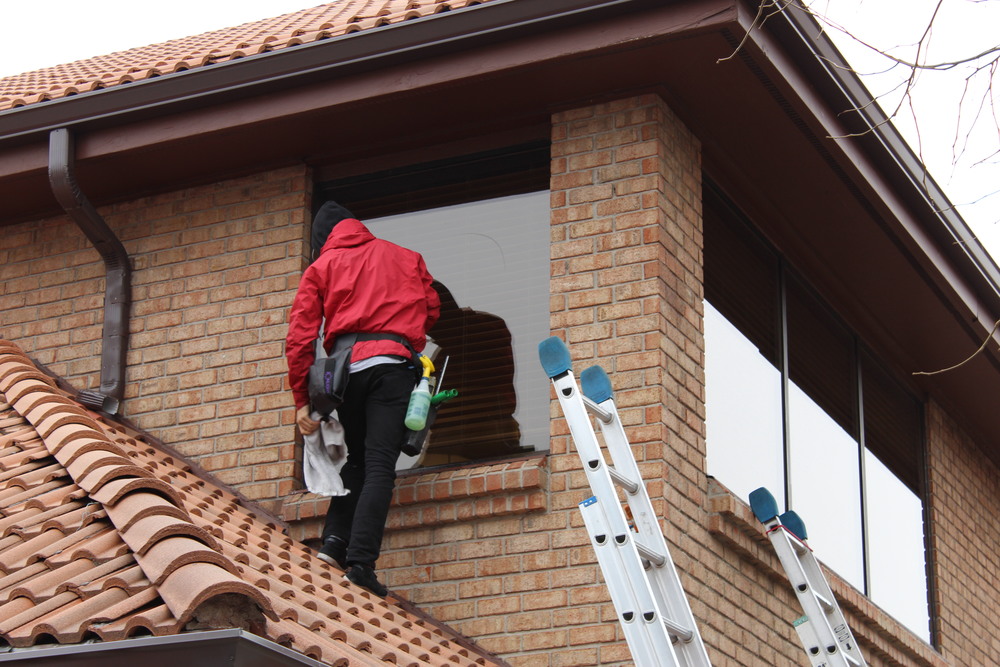 Residential window washing