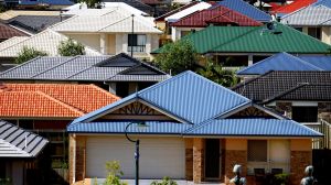 Sydney's house prices were flat in the week but monthly growth in prices has slowed from 3.1 per cent to 2.1 per cent.