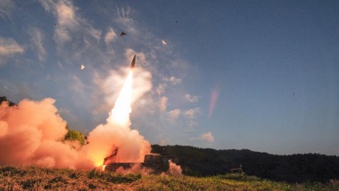 South Korean troops fire Hyunmoo Missile into the waters of the East Sea at a military exercise in South Korea September 4, 2017. Defense Ministry/Yonhap/via REUTERS