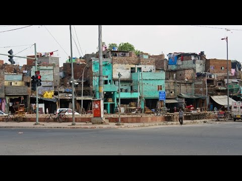 Walking in Old Delhi (India)