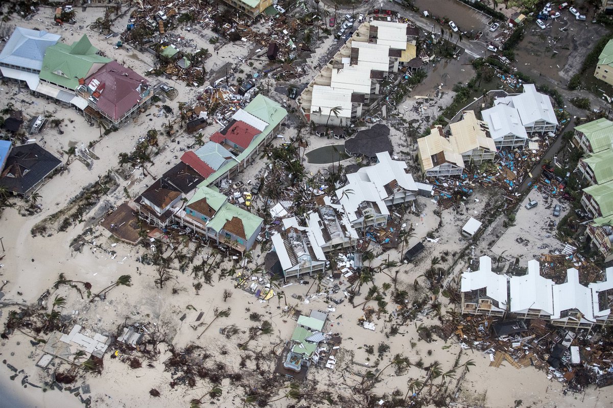 Hurricane Irma leaves at least 10 people dead in the Caribbean 