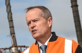 The Age, News, 28/08/2017 photo by Justin McManus. Leader of the opposition Bill Shorten at Quenos in Altona.