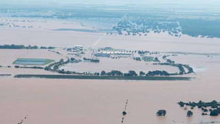 Texas flooded jail rosharon