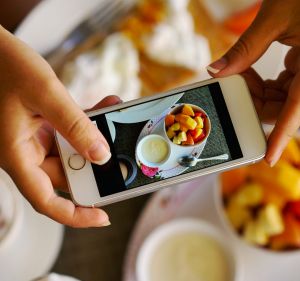 There's more apps than Instagram when it comes to dining out.