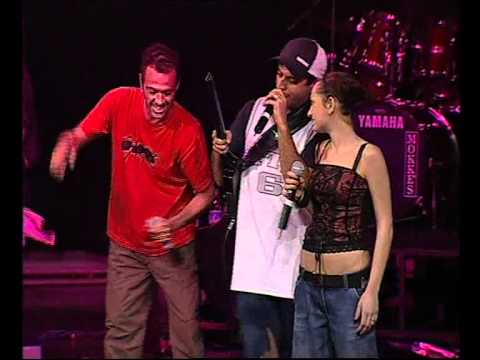 Principe_Sud Sound System feat Marina live rolling stones milano 2006.wmv