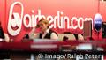 Airberlin Mitarbeiterin (Imago/Ralph Peters)