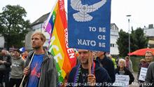 Deutschland Ramstein - Proteste vor Militärbasis in Ramstein