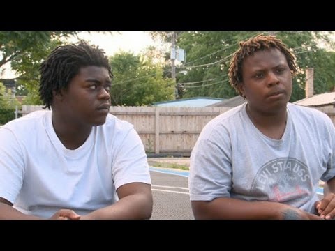 Teen gang members on surging Chicago violence