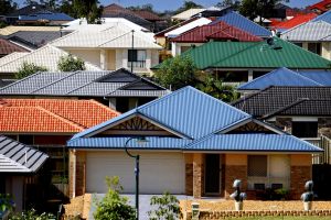 Melbourne's property price growth has outpaced Sydney's growth for third quarter in a row.