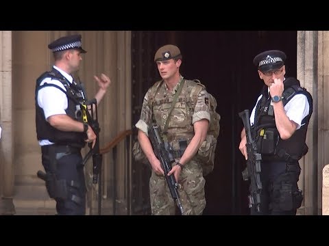 Armed forces arrive in London