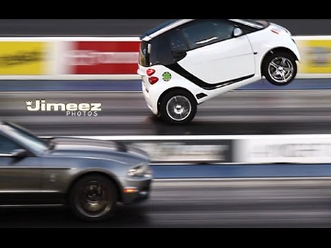 WHEELSTANDING "BLOWN" SMART CAR OUTRUNS MUSTANGS!!