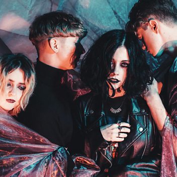 Pale Waves