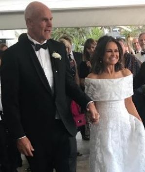 Today's Lisa Wilkinson and Peter FitzSimons say 'I do' ...  again.