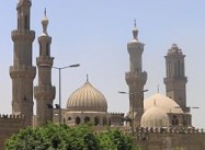 250px-Cairo_-_Islamic_district_-_Al_Azhar_Mosque_and_University