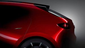 Mazda will show off its Skyactiv-X technology in a new hatch concept.