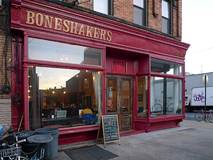 Boneshakers cafe, bikes, food and coffee, 134 Kingsland Ave, Brooklyn, NY 11222 - photographs and feature