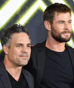 Chris Hemsworth (R) and actor Mark Ruffalo on the red carpet for the special screening of the film Thor: Ragnarok on Sunday.