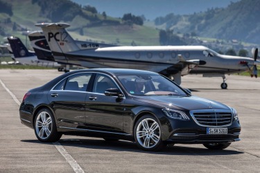 Mercedes-Benz S-Class looks like a winner.