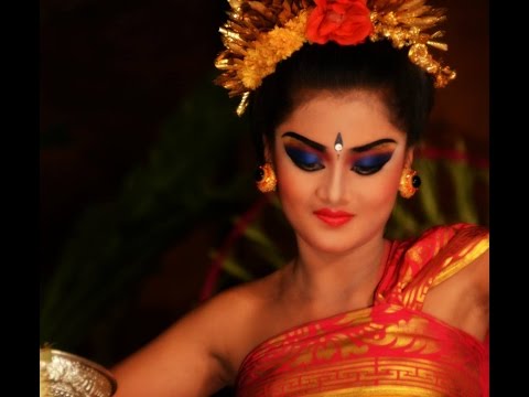 Balinese Legong Dance - Ubud, Bali